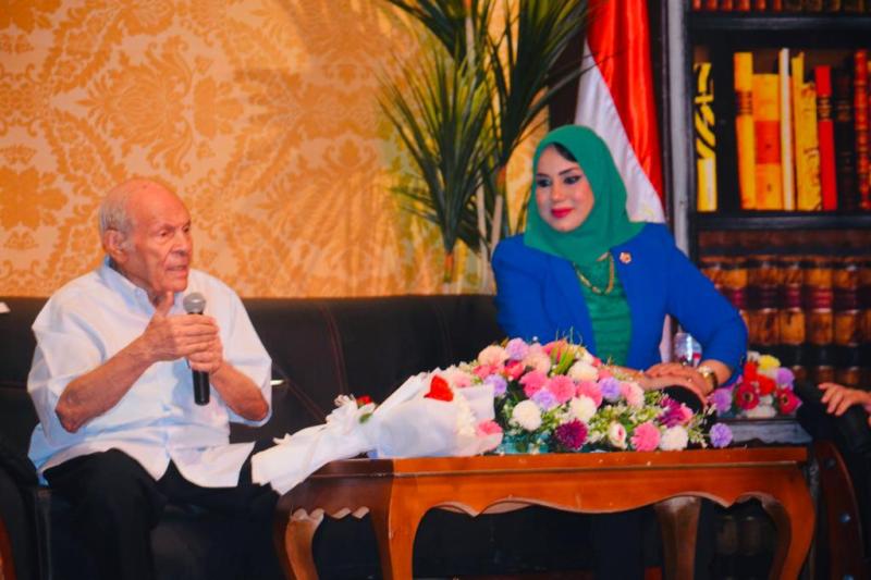 ملتقى الهناجر الثقافى