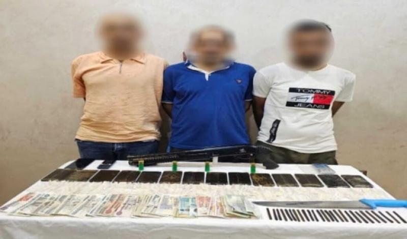 المتهمين والمضبوطات
