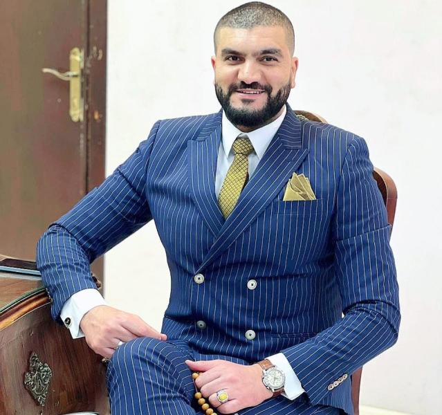 الكاتب محمد سيد صالح