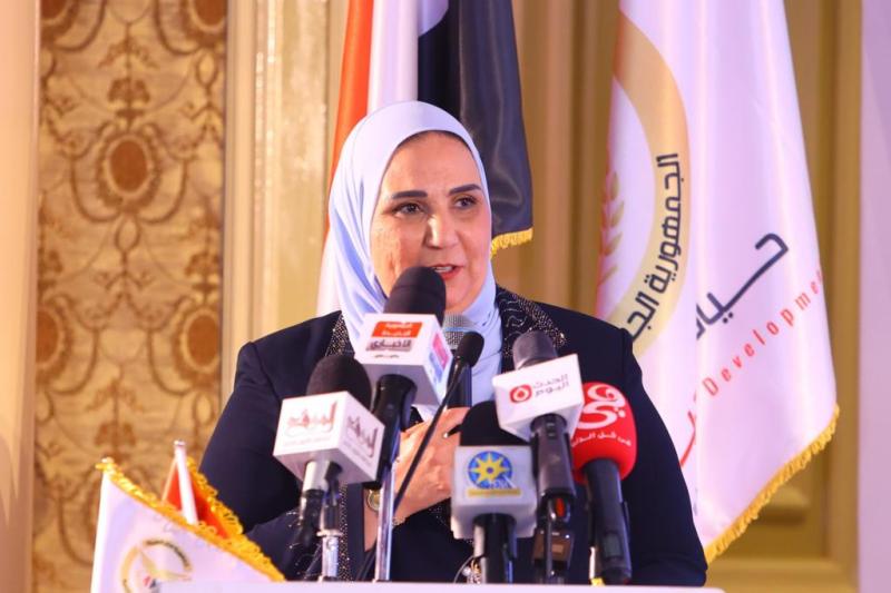 وزيرة التضامن الاجتماعي