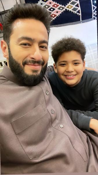 حماده هلال وإبنه يوسف