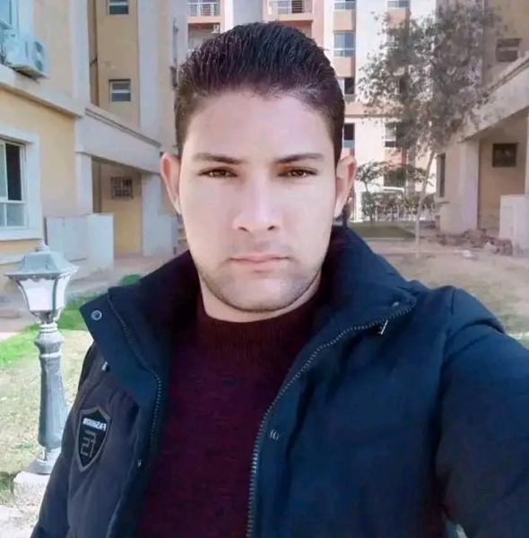 الصحفي إسلام عبد الرحيم
