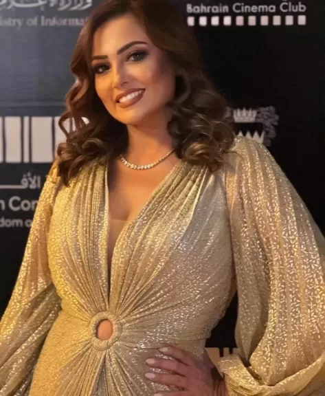 الفنانة بشري