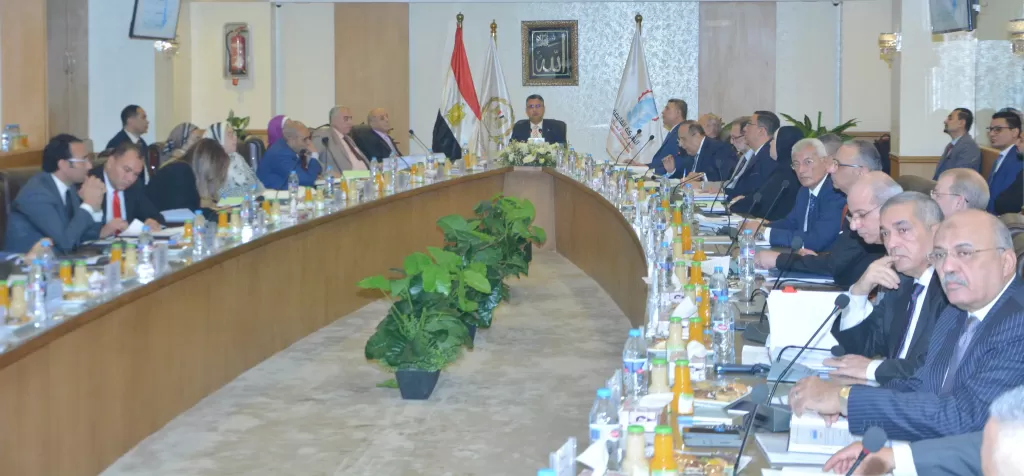 الدكتور شريف فاروق وزير التموين والتجارة الداخلية خلال اجتماعه اليوم