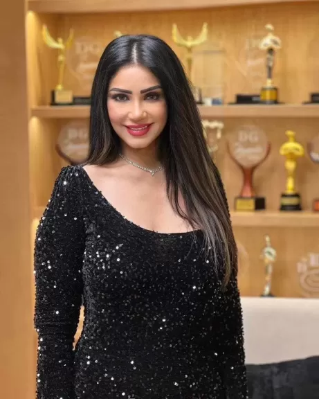 إيناس عز الدين