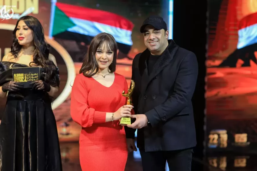 الفنانة نجاة الإمام