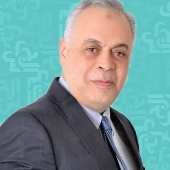 أشرف زكى
