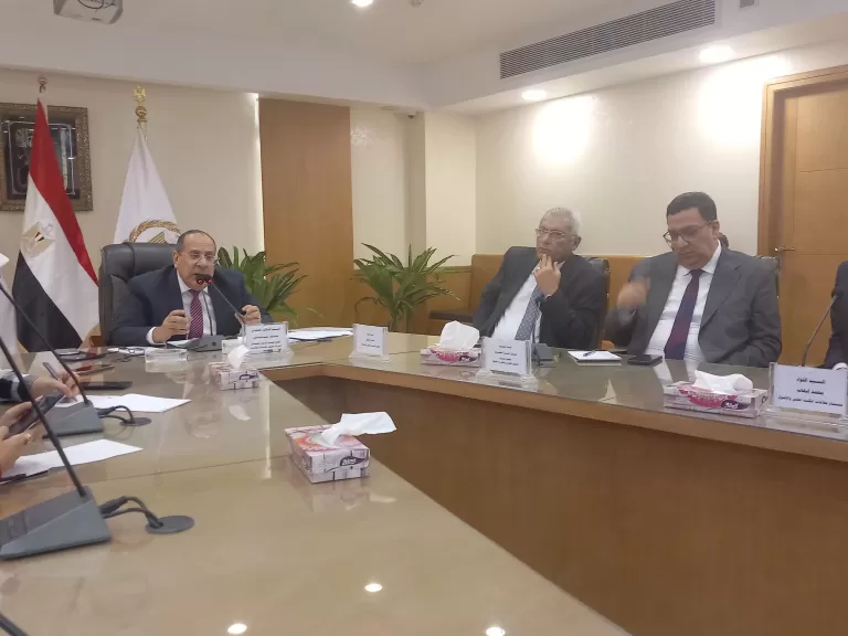 الدكتور المهندس علاء ناجي الرئيس التنفيذي للشركة القابضة للصناعات الغذائية