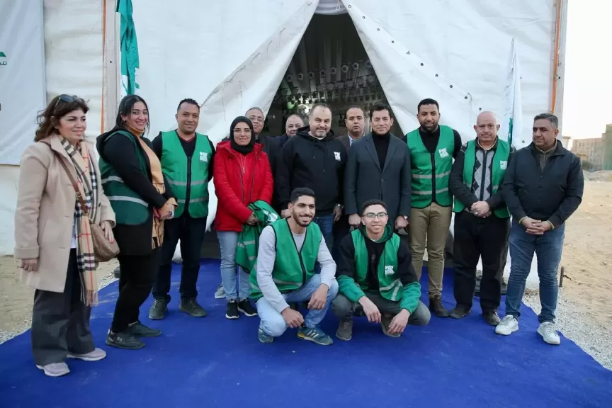 وزير الشباب والرياضة الدكتور أشرف صبحي يتفقد خيمة