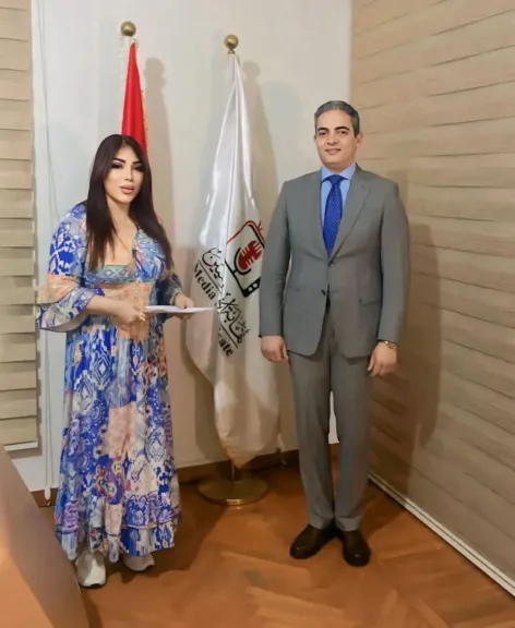 غادة إبراهيم ود. طارق سعده نقيب الإعلاميين 
