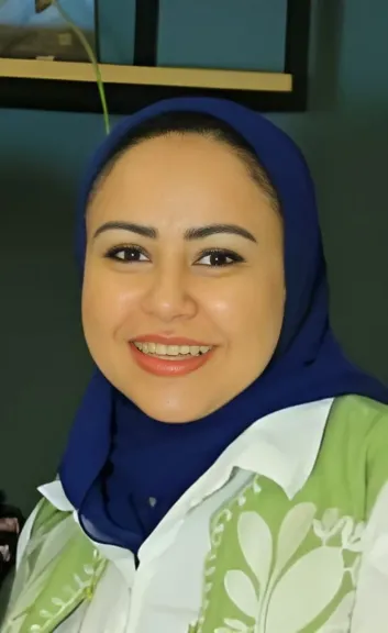 د. مى القط