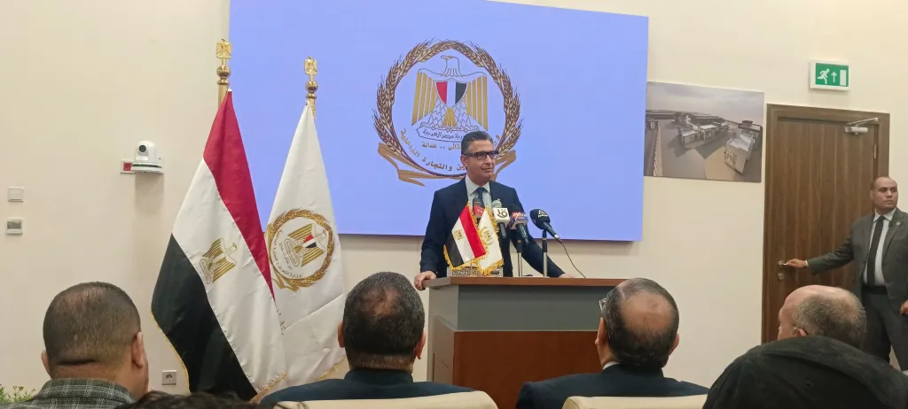 الدكتور شريف فاروق وزير التموين والتجارة الداخلية