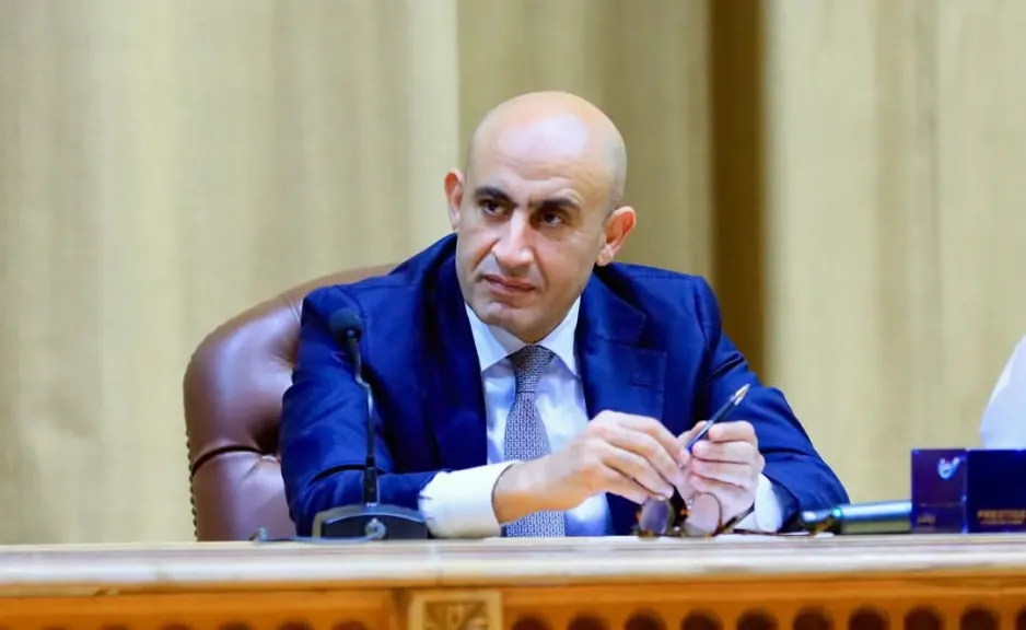 محمد عبد اللطيف وزير التعليم