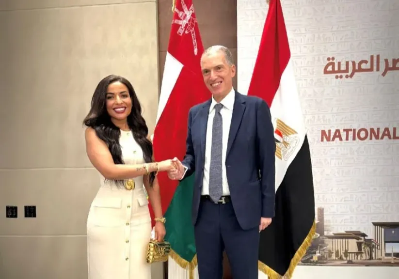 الإعلامية هدير عبد الرازق بسلطنة عمان