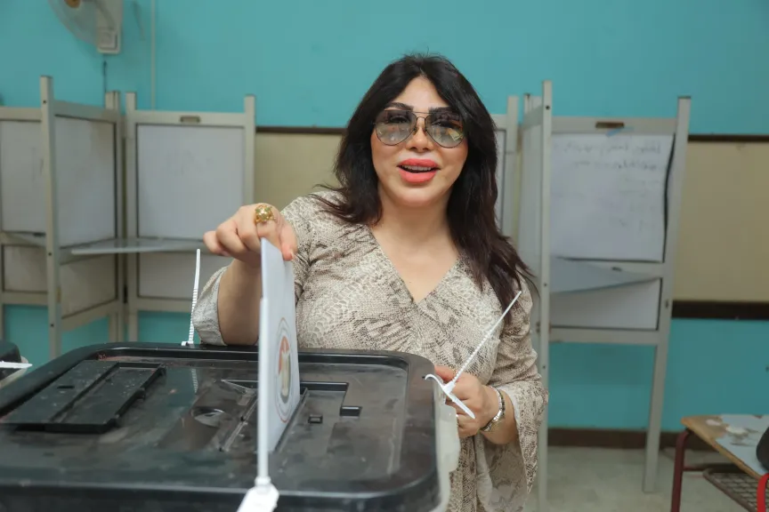 غادة إبراهيم تولى بصوتها