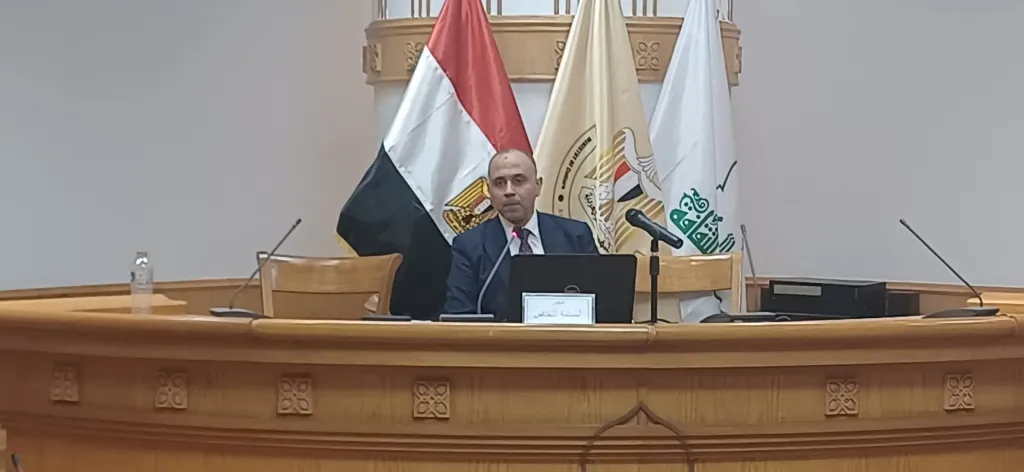 الدكتور أسامة النحاس 
