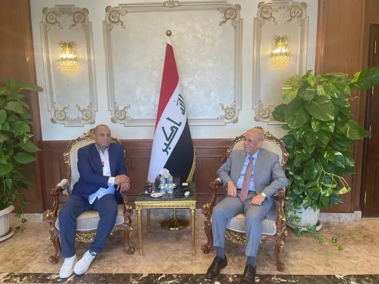 سفير العراق ومسعد فودة