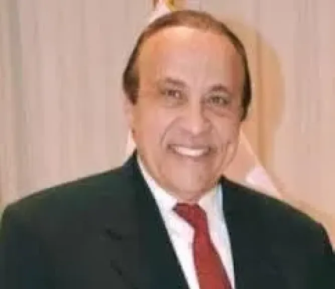 دكتور يحيى عبد القادر 