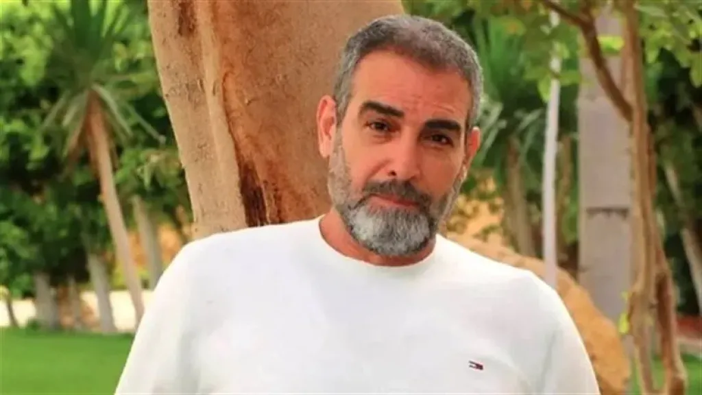 أحمد عبدالعزيز 