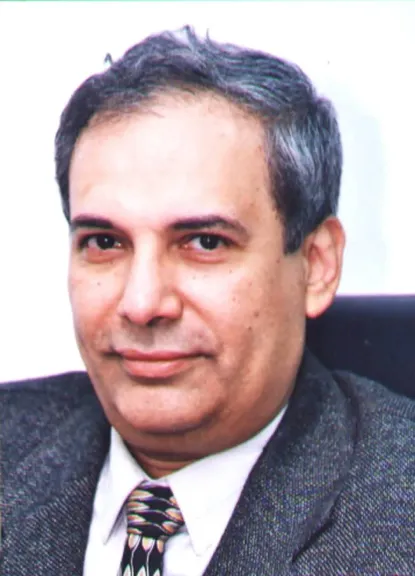 عمرو دوارة
