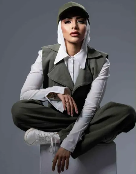 مى مصطفى