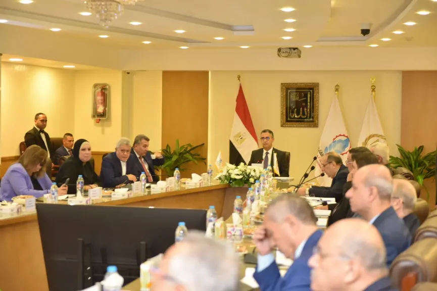 خلال اجتماع الجمعية العامة للشركة مع وزير التموين والتجارة الداخلية الدكتور شريف فاروق