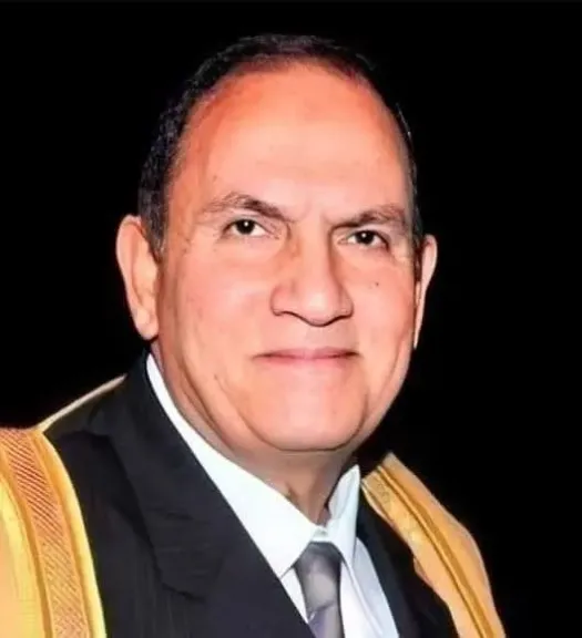 الدكتور أحمد أحمد نعينع