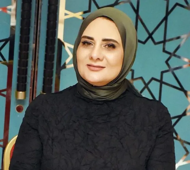 الدكتورة هادية صابر