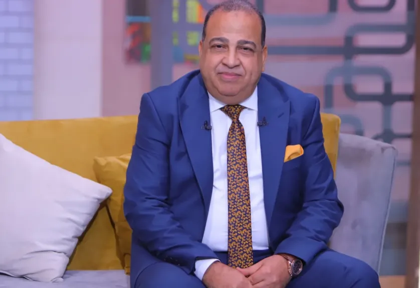 الخبير القانوني عبد الباسط متولي