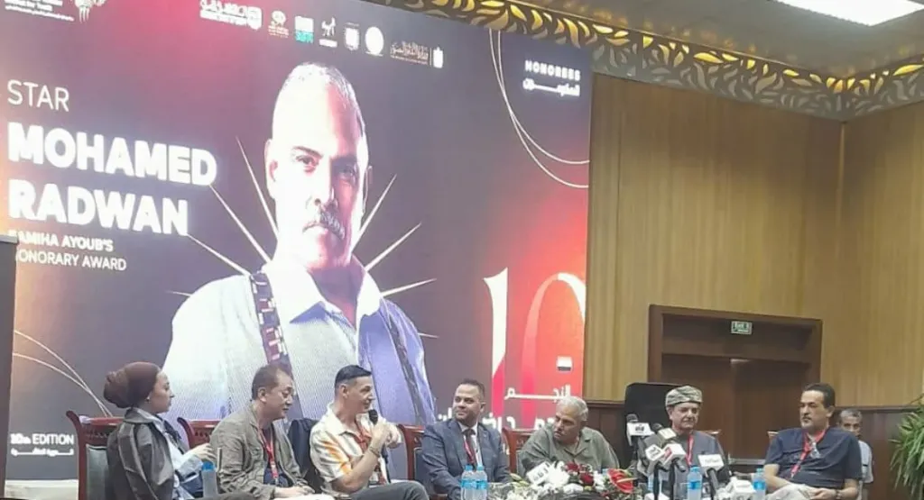 ندوة تكريم الفنان محمد رضوان 