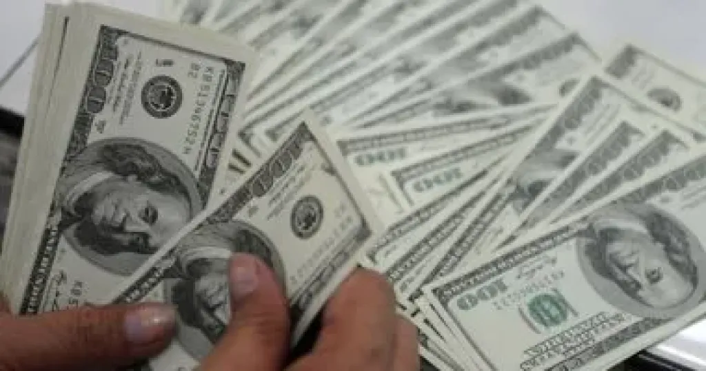 سعر الدولار 