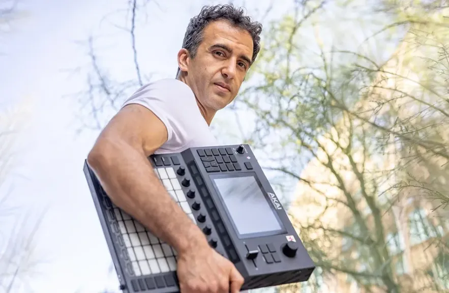 الموسيقار على فتح الله 