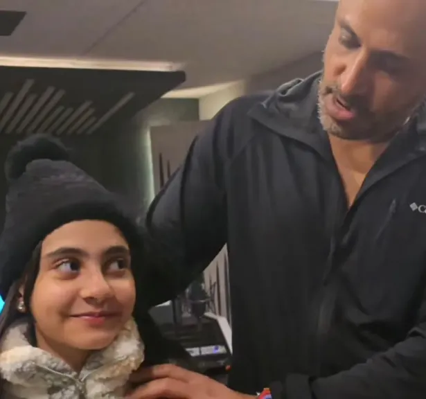 الطفلة جوري والملحن محمد يحيى 