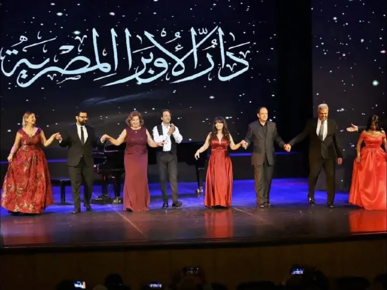 نجوم الأوبرا 