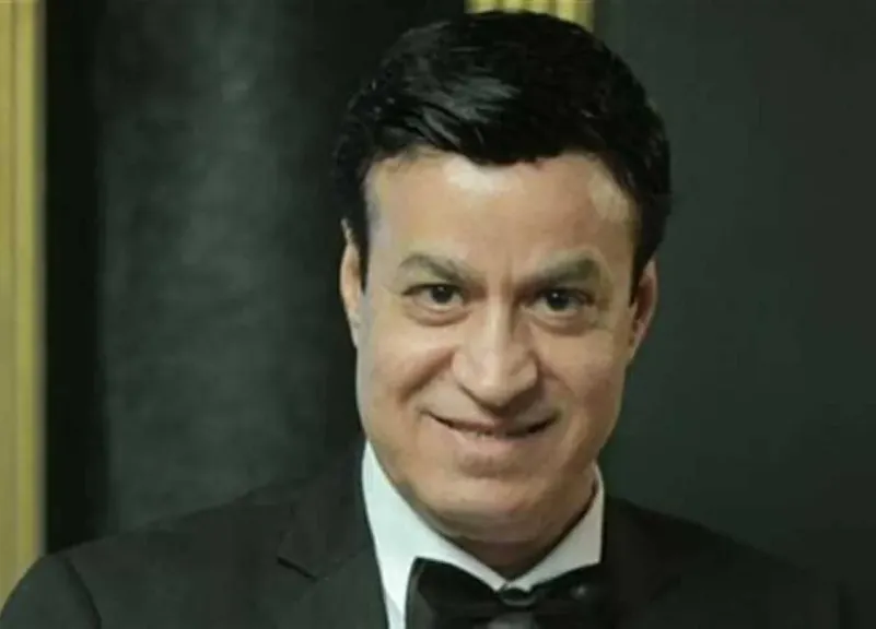 حلمى عبد الباقى 