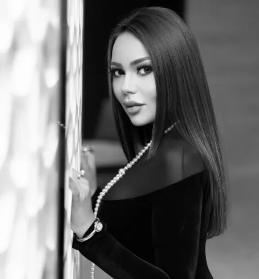 أسما إبراهيم 