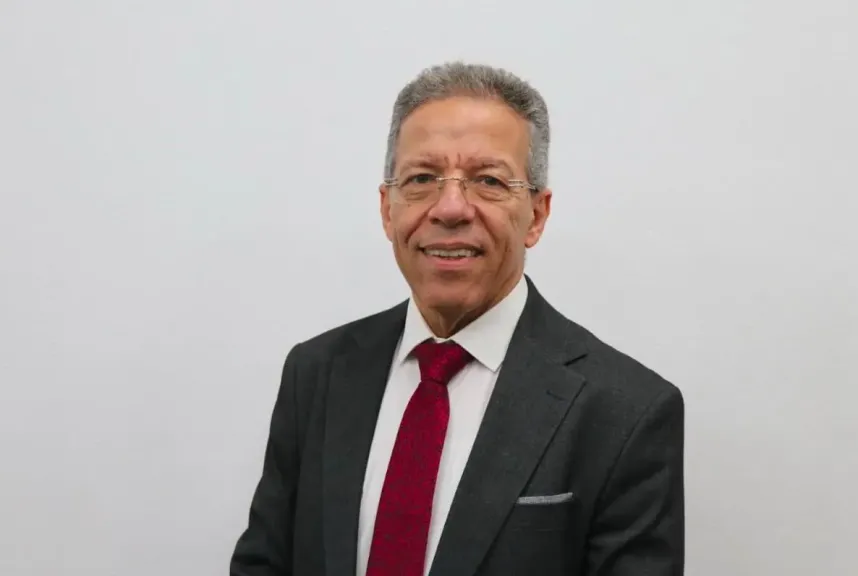 د.أسامه عبد الحي