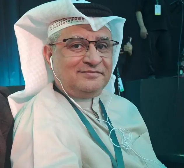 الإعلامي الكويتى محمد الملا 