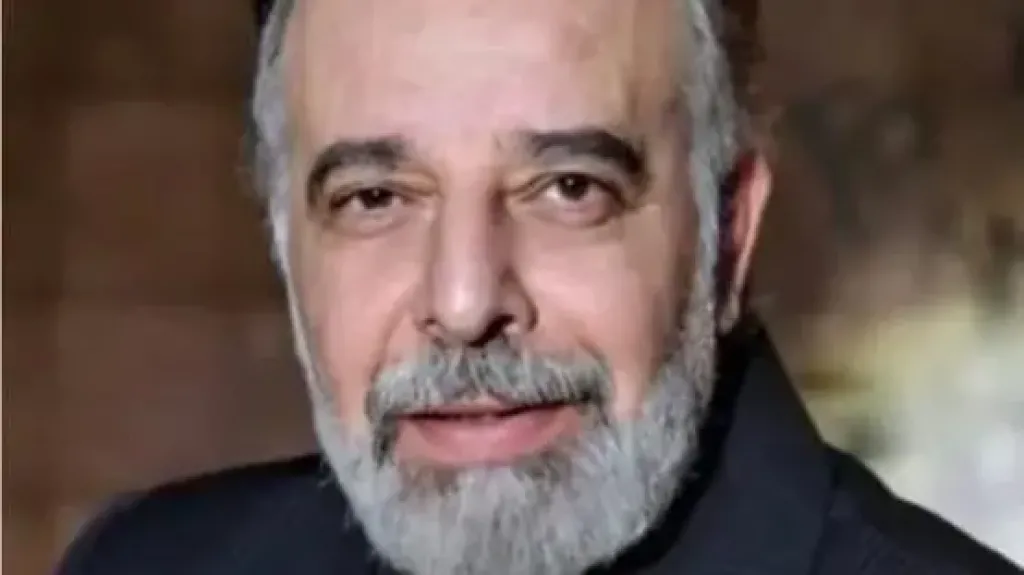 الفنان ياسر صادق 