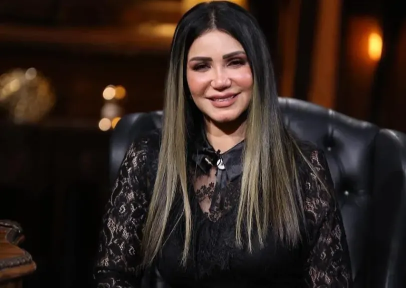 إيناس عز الدين 