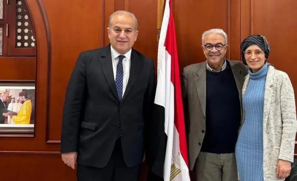 سفير مصر بالرباط والمخرج المغربي جمال سويسي- مهرجان الأقصر للسينما الأفريقية 