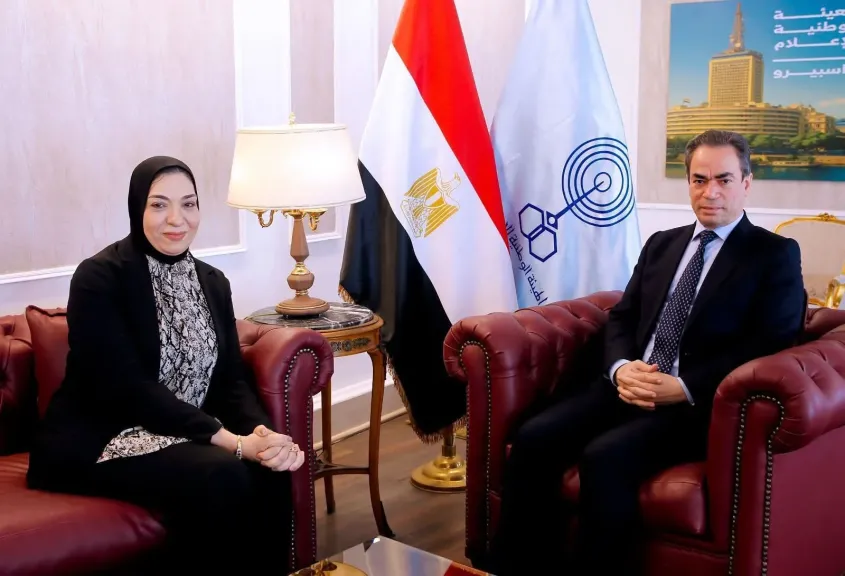 المسلماني وأميرة سالم 