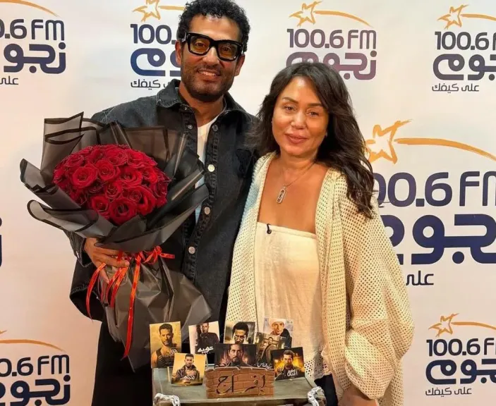 إنجى على وعمرو سعد 