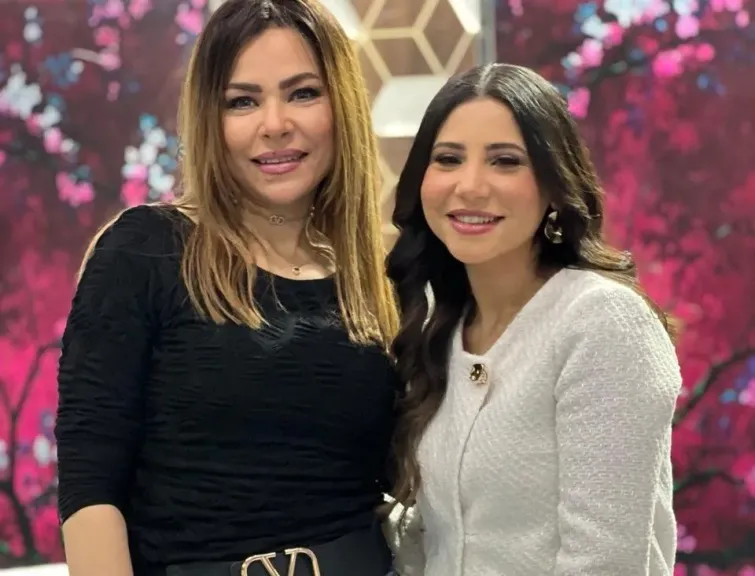 ألفت عمر ويمنى بدراوى 