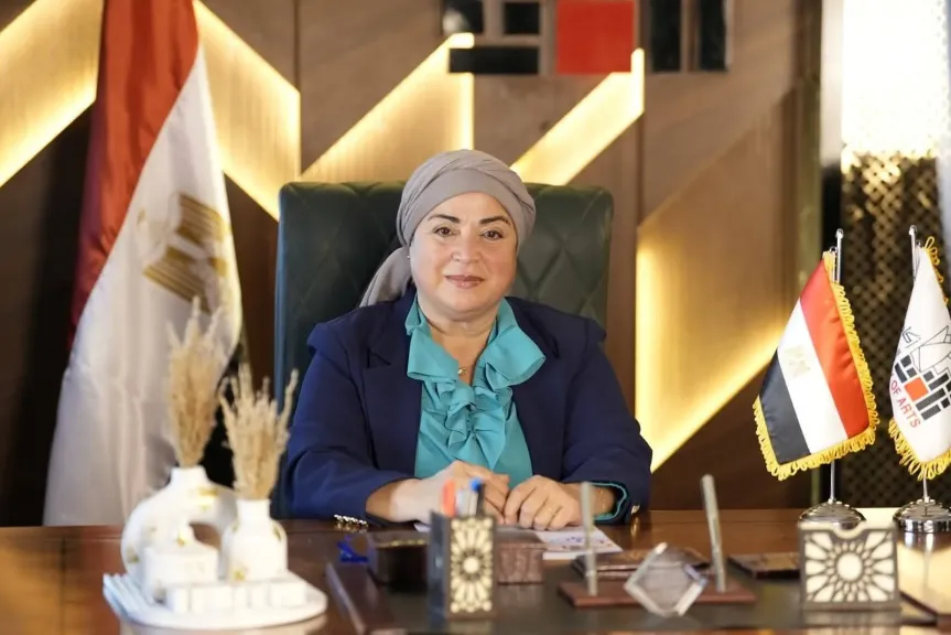الدكتورة نبيلة حسن رئيس أكاديمية الفنون 
