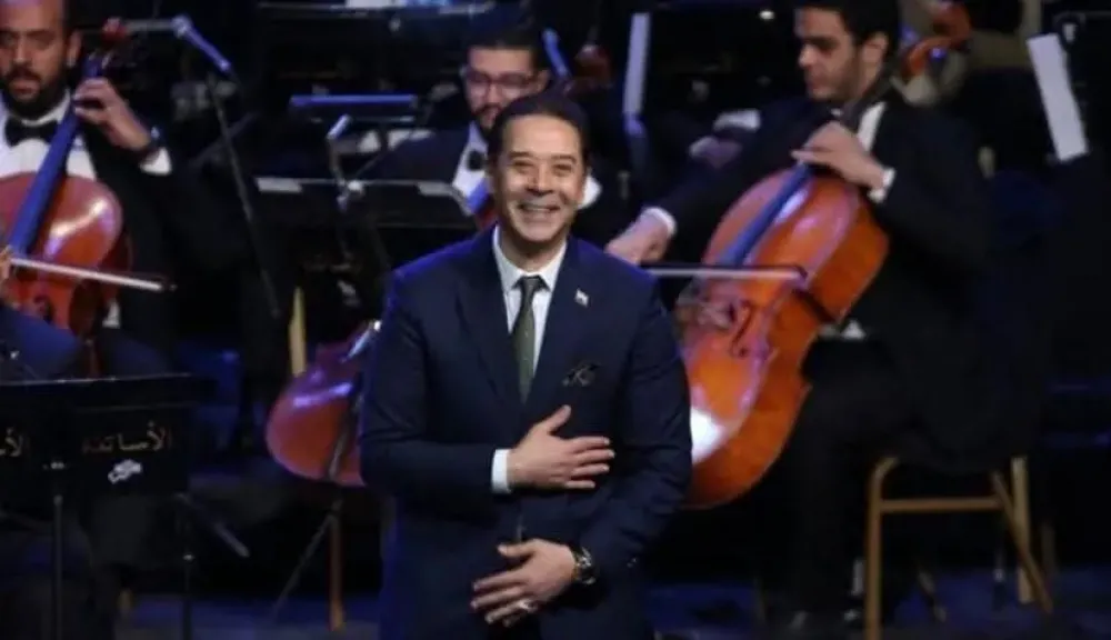الفنان مدحت صالح 