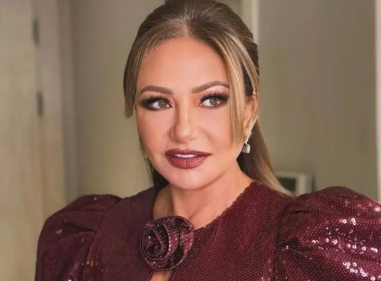 الفنانة ليلي علوي 