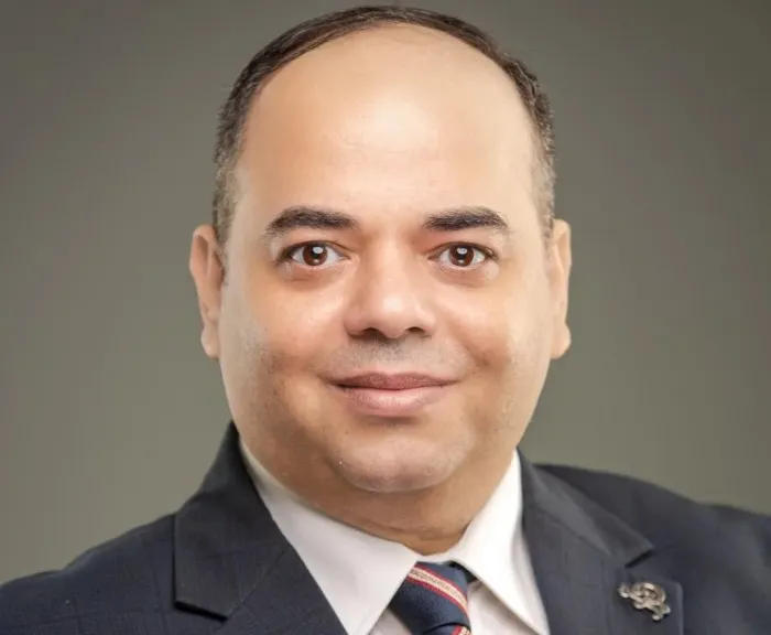 الدكتور عمرو سليمان 