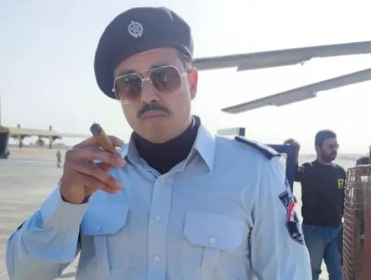 هشام عاشور 