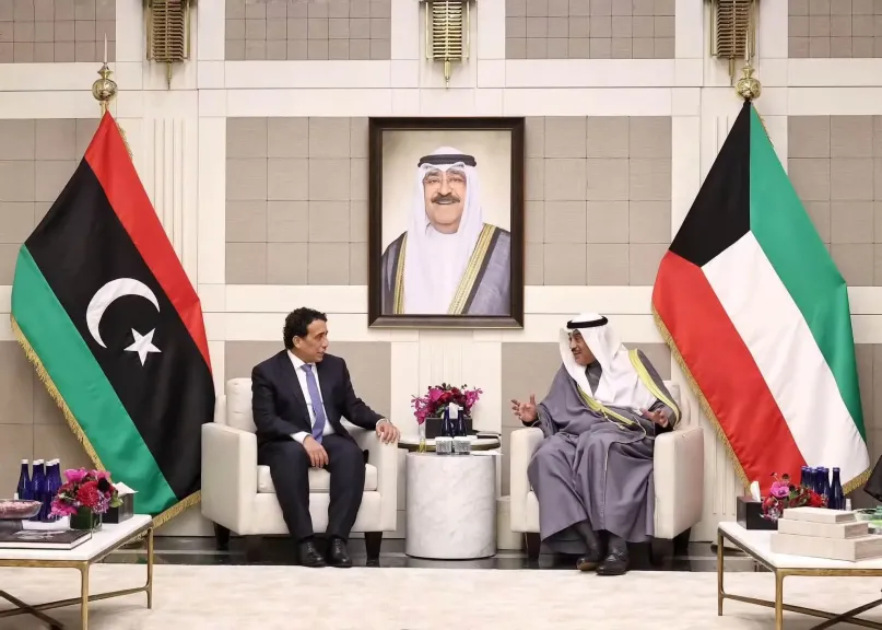 محمد المنفى وولى عهد الكويت